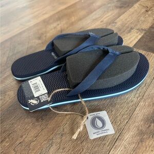 Hari Mari Navy Flip Flops